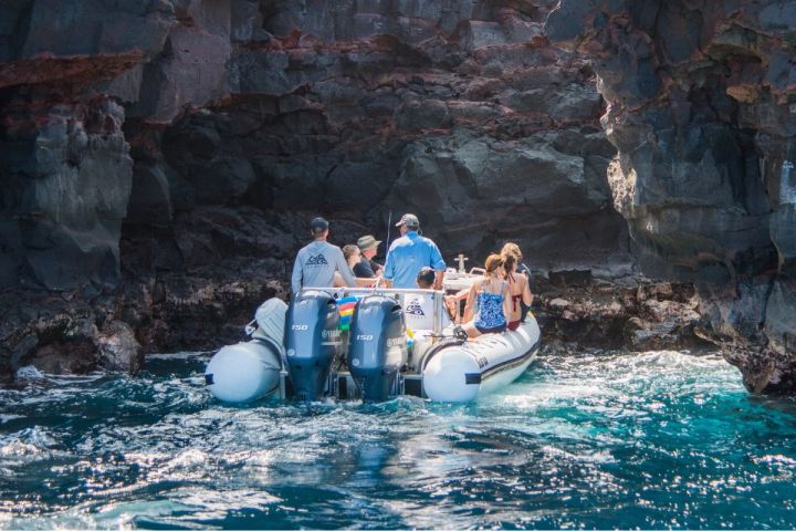 Deluxe Morning Kealakekua Snorkel Tour